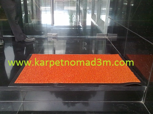 3M Nomad 7150 merahbata berlist edging